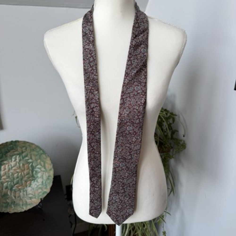 Vintage Christian Dior Vintage Silk Tie Paisley Burgundy Tan Blue 3x56